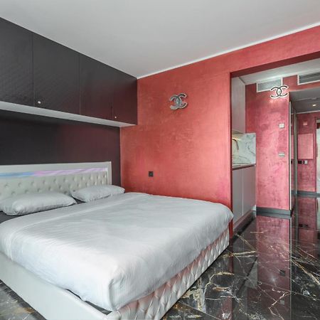 Luxury Studio Renovated 2024 With Free Parking Beausoleil Exteriér fotografie